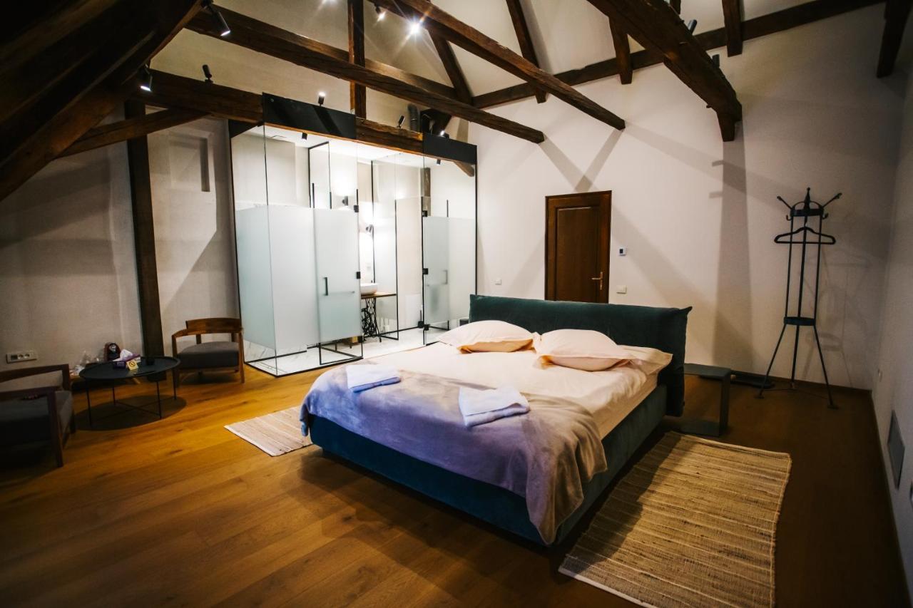 Casa Albert Boutique & Restaurant 브라쇼브 외부 사진