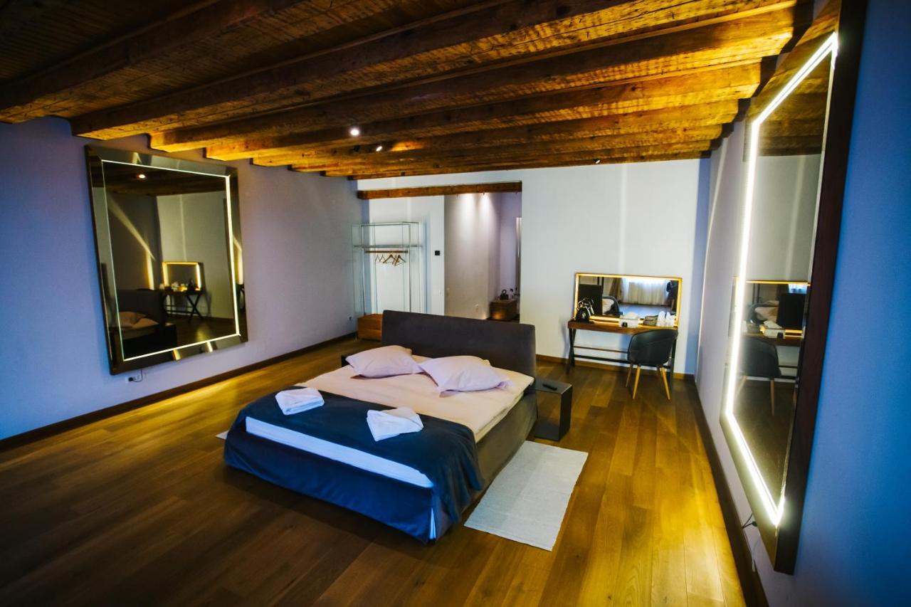 Casa Albert Boutique & Restaurant 브라쇼브 외부 사진