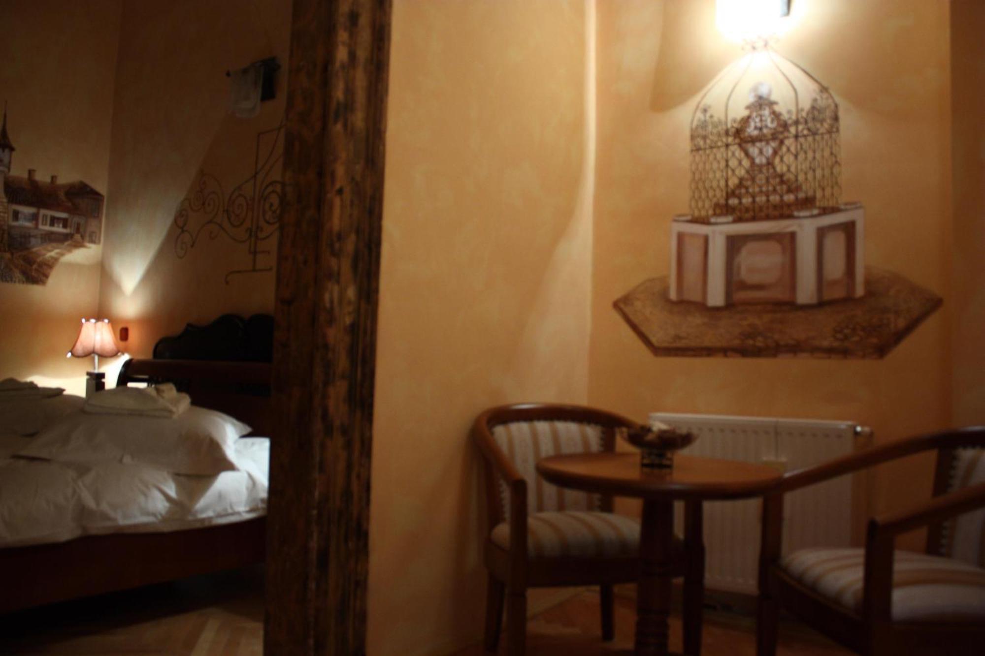 Casa Albert Boutique & Restaurant 브라쇼브 외부 사진